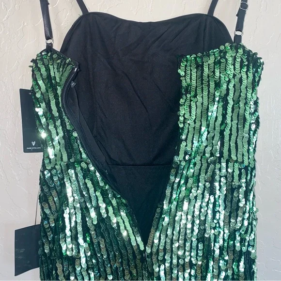Lulus NWT Hit The Dance Floor Body Con Sequin Sleeveless Mini Dress πππ - Picture 8 of 17